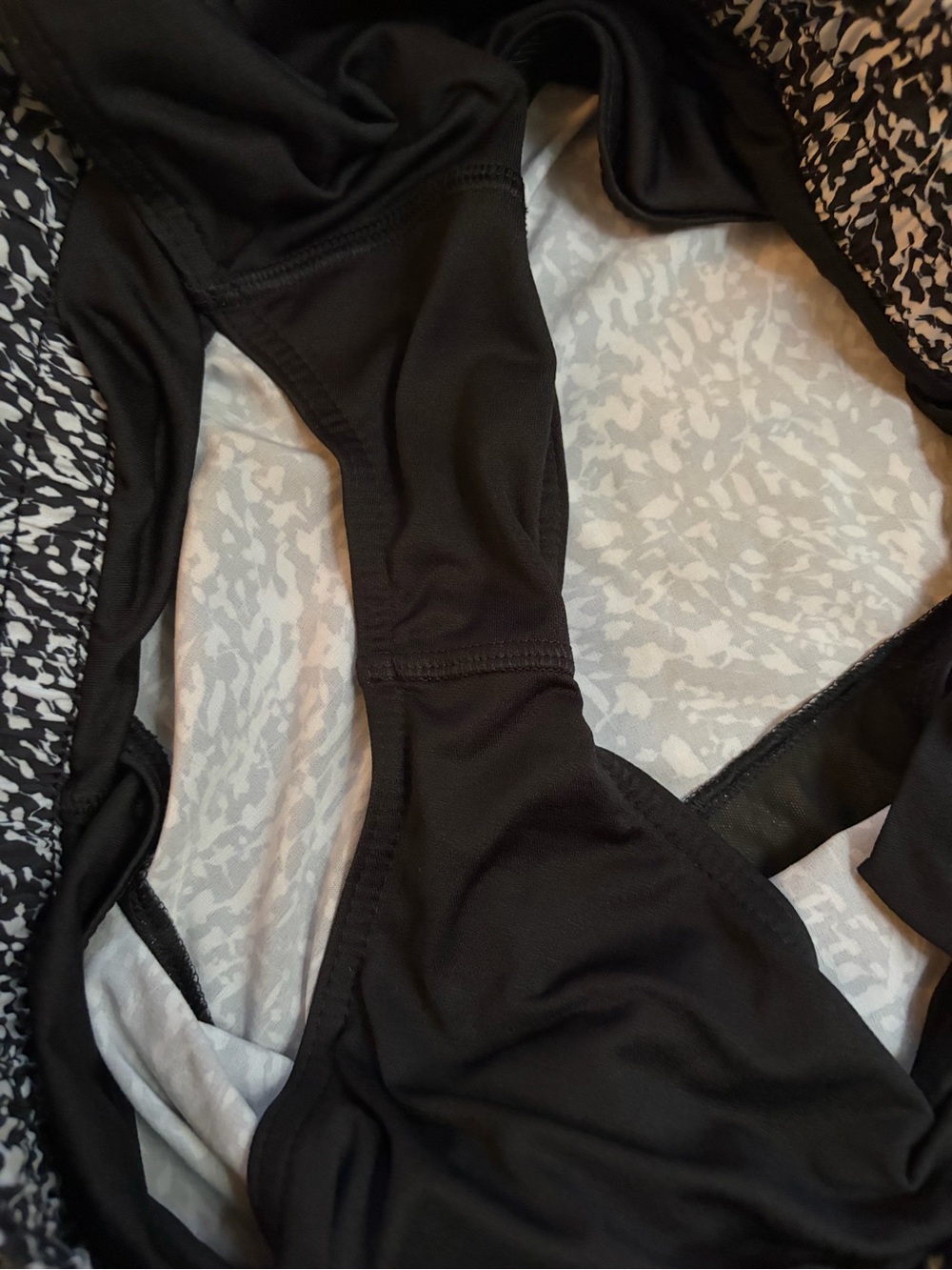 Athleta Black and White Printed Mesh Accent Racer Shorts - Picture 4 of 6